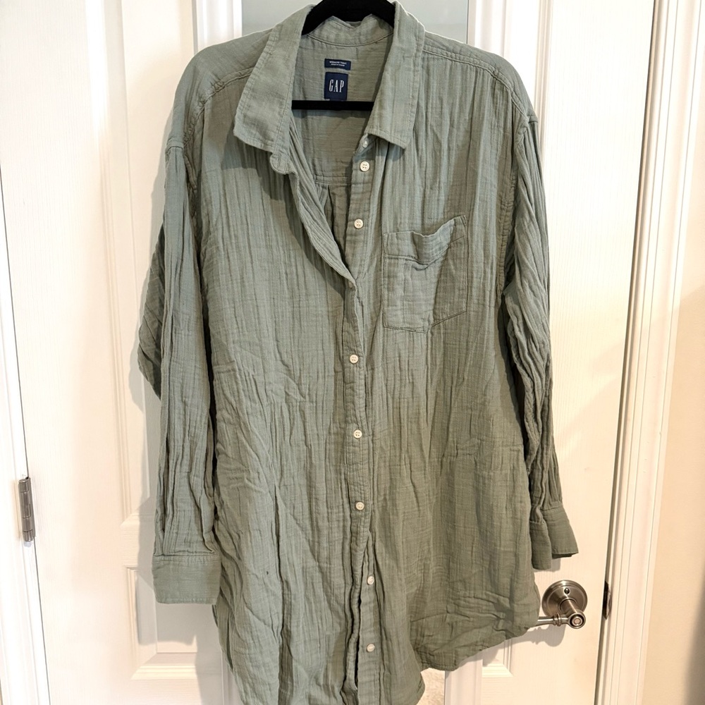 GAP Sage Green Crinkle Gauze Weekend Tunic